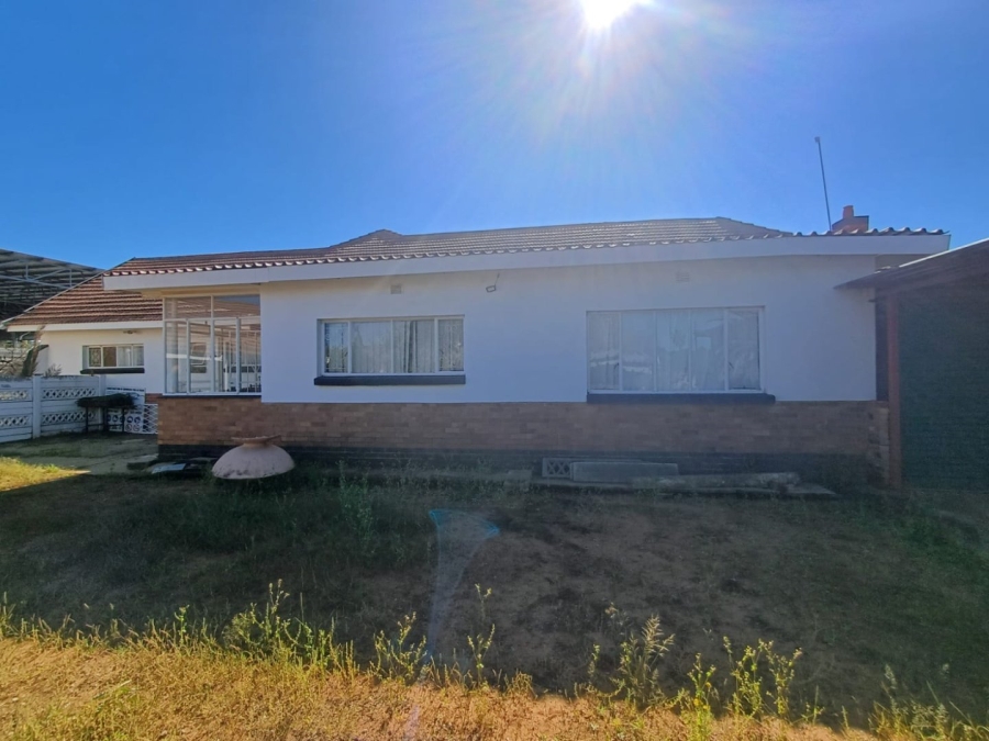 3 Bedroom Property for Sale in Wilkoppies North West
